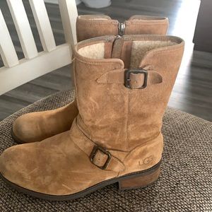 Ugg Chaney boot